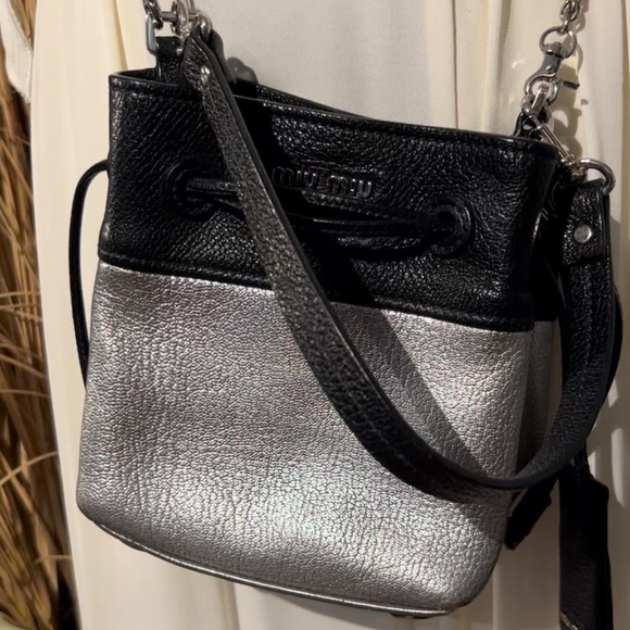 Miu Miu Metallic/Black Bucket Bag - Picture 4 of 9